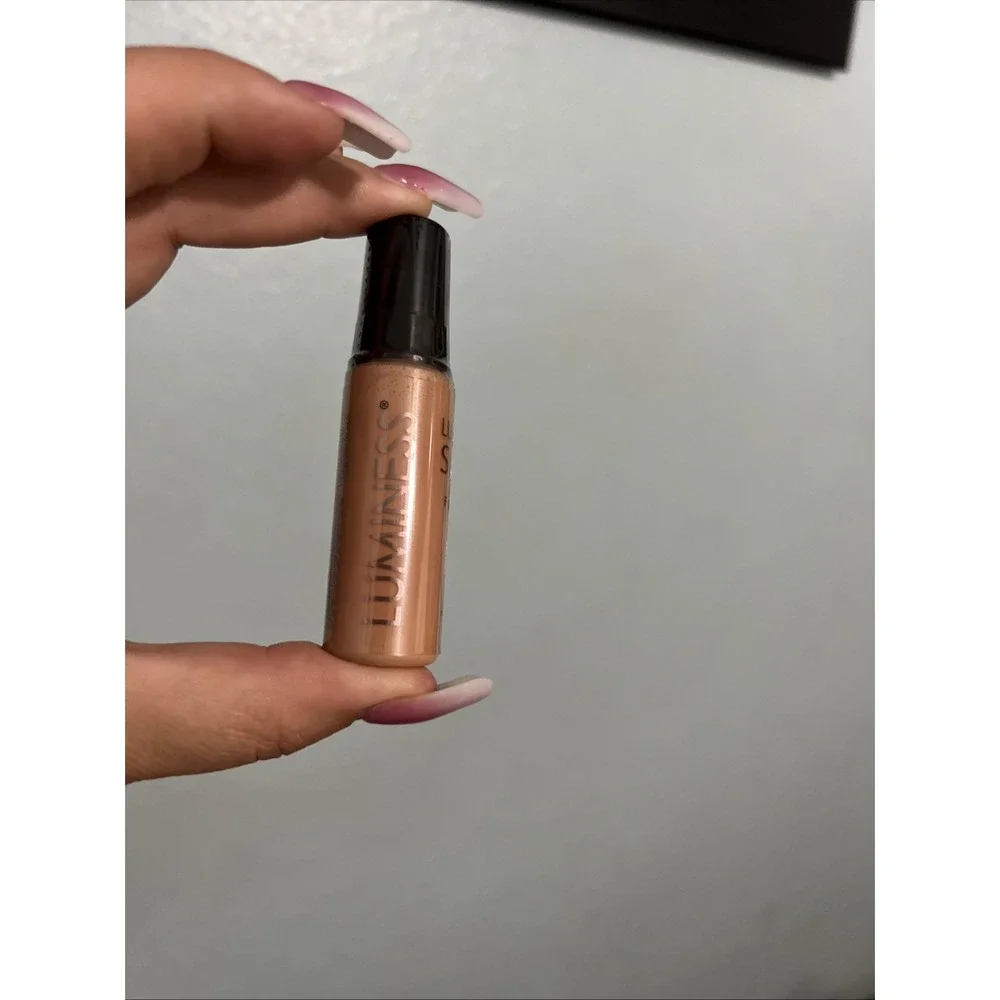 Luminess Air Silk 4-in-1 Airbrush Foundation 0.55fl oz Shade 3‎ USA